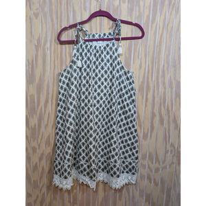 Women's Old Navy Dress Size M White Black Print w/Adjustable Straps & Lace Trim